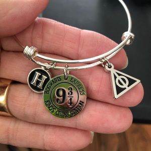 Hogwarts Express 9 3/4 bracelet